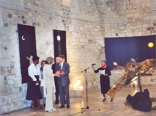 Entrega de la Medaille de la Ville d’Orleans por el Alcalde de la ciudad. (Francia)